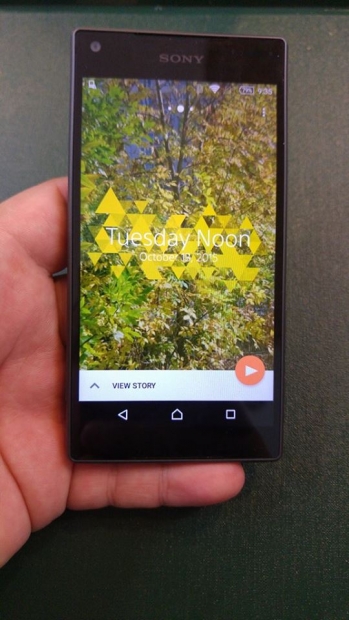 Ревю на Sony Xperia Z5 Compact: малък, но флагман