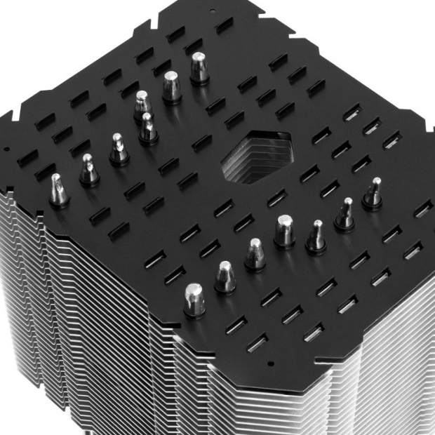 Thermalright анонсира процесорната охладителна система Le Grande Macho