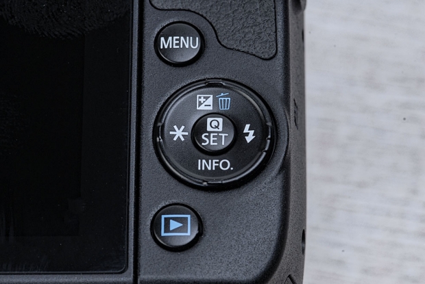 Ревю на Canon EOS M10 – безогледален фотоапарат за начинаещи