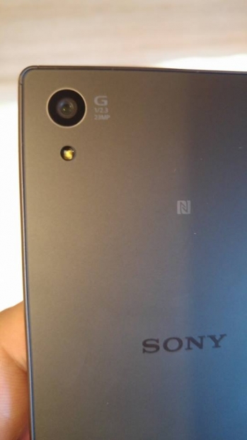 Ревю на смартфона Sony Xperia Z5: изпитана формула