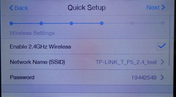Ревю на TP-LINK Touch P5: Първият рутер на компанията със сензорен екран