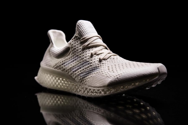 adidas пуска революционни 3D принтирани маратонки за по-добро спортно представяне