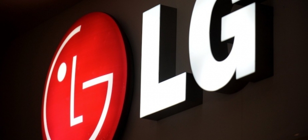 LG изглежда работи по своя мобилна разплащателна услуга на име G Pay