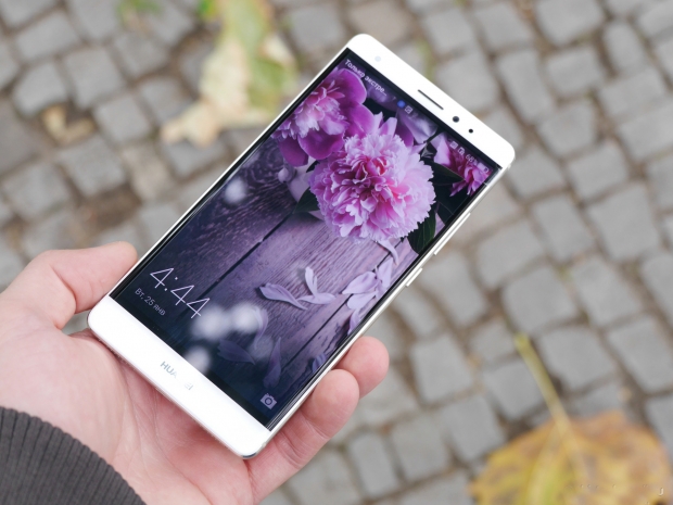 Ревю на Huawei Mate S: основният конкурент на iPhone 6s Plus?