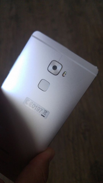 Ревю на Huawei Mate S: основният конкурент на iPhone 6s Plus?