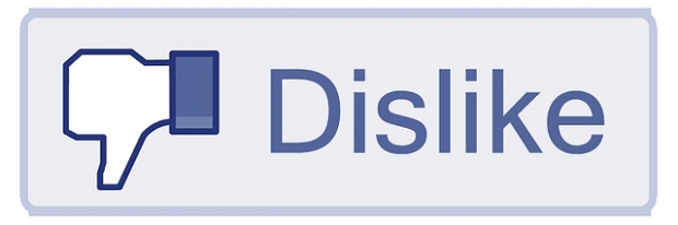 Едуард Сноудън обвини Facebook в лицемерие
