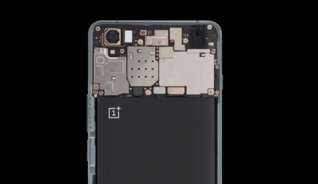 Официален анонс на 5-инчовия смартфон OnePlus X с 3 GB оперативна памет и цена 9