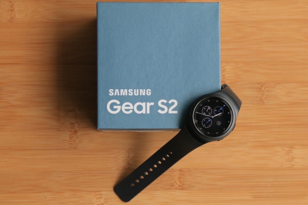 Ревю на Samsung Gear S2: нов обрат в класа на умните часовници