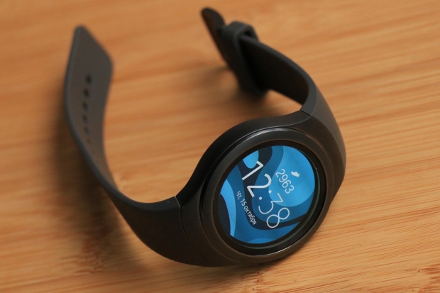 Ревю на Samsung Gear S2: нов обрат в класа на умните часовници