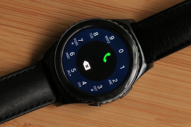 Ревю на Samsung Gear S2: нов обрат в класа на умните часовници