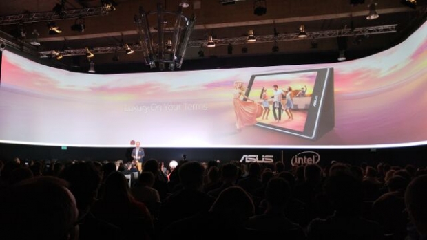 ASUS на IFA 2015: смартфони Zenfone, таблетите Zenpad, часовника ZenWatch 2 и ноутбук с водно охлаждане