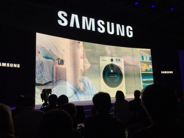 Samsung на IFA 2015: Интернет вещите и пералната машина с две врати