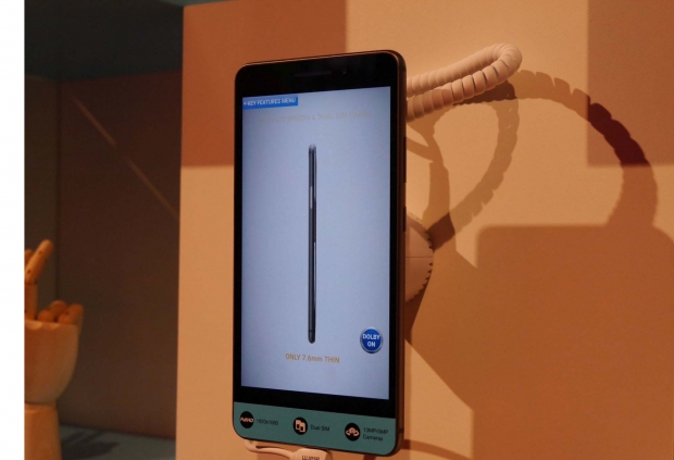 Lenovo на IFA 2015: смартфоните Vibe, голямо компютърно обновление и Moto 360 от второ поколение