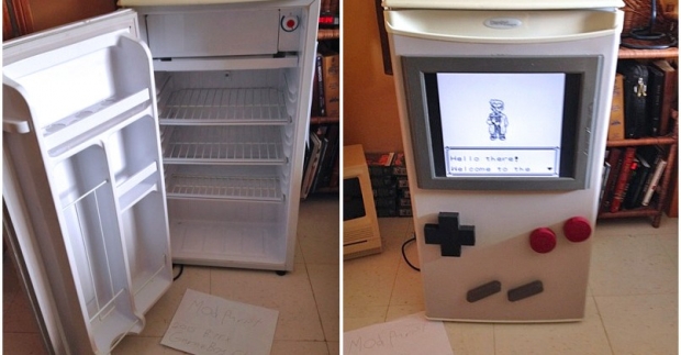 Вижте как един хладилник се трансформира в работещ Game Boy