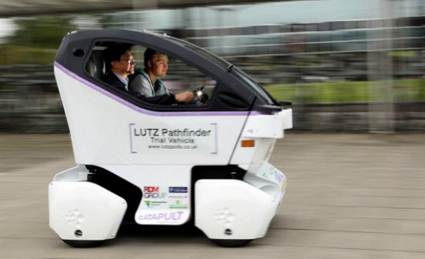 Английският роботизиран автомобил Lutz Pathfinder е готов за тестване