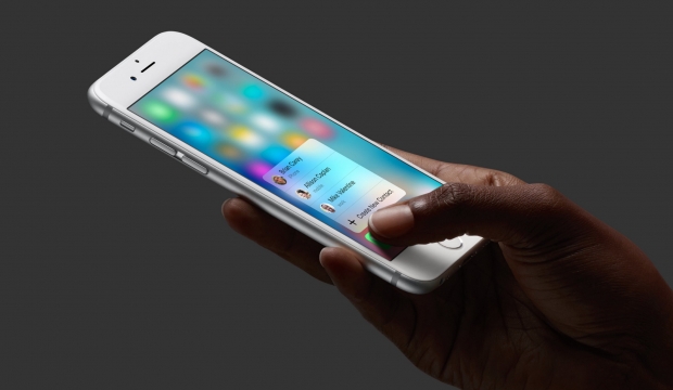 Съдебната победа на Apple може да принуди Samsung да промени функции на своите смартфони