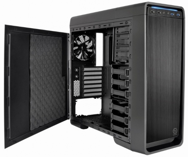 Thermaltake подготвя корпуса Urban S31 Series с шумо-изолация и док-станция