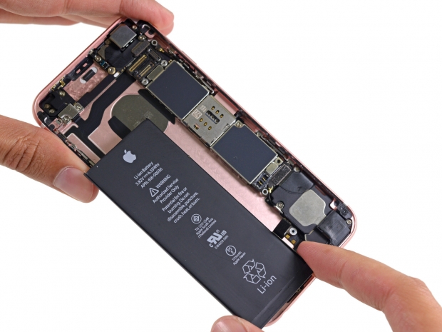 iPhone 6s беше разглобен на части