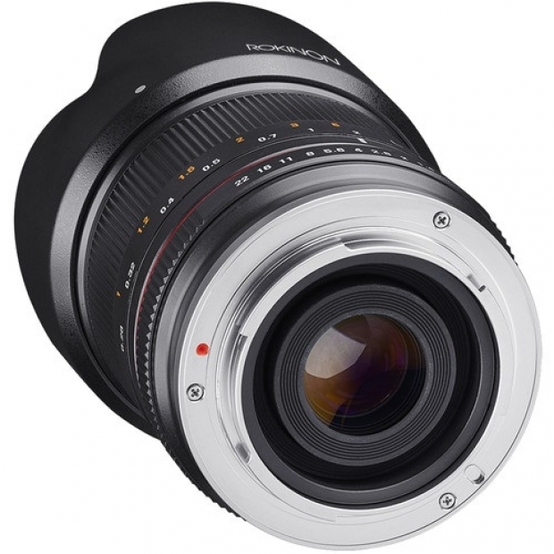 Rokinon представи обективите 50 мм f/1,2 и 21 мм f/1,4 с фиксирано фокусно разстояние