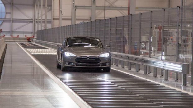 Tesla Model X за европейския пазар ще се произвежда в Холандия