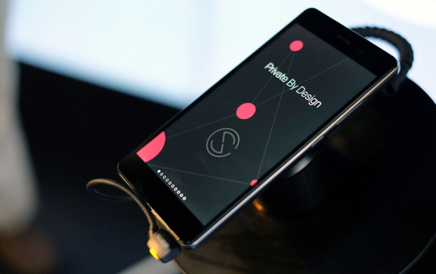 Започнаха продажбите на смартфона Blackphone 2 с добра информационна защита