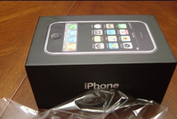 Годишните доставки на iPhone могат да паднат под 200 милиона броя