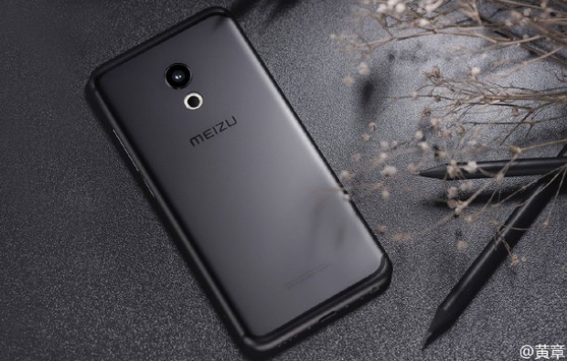 Meizu Pro 6 в черен цвят на промо снимка