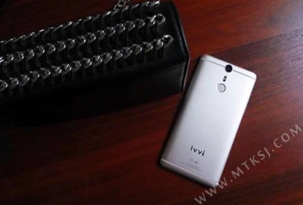 Coolpad представи ултратънкия смартфон ivvi i3