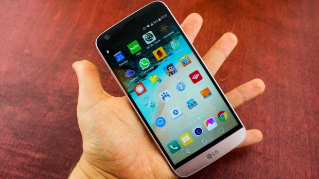 Слотът за допълнителни приставки в LG G5 е отворен за външни производители