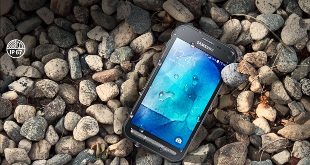 Samsung започна продажбите на смартфона Galaxy Xcover 3 Value Edition