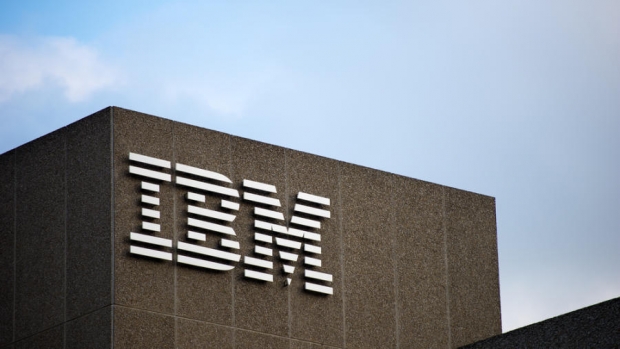 Облачното звено спаси финансовото представяне на IBM
