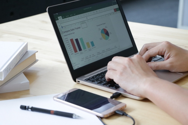 Superbook, превръщащ Android смартфона в лаптоп събра <img width=