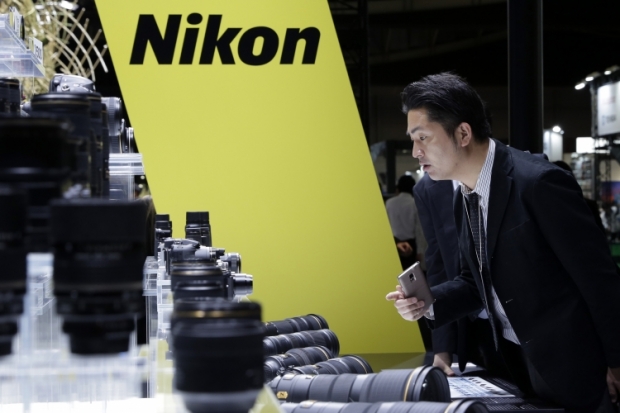 Доходът на Nikon спадна с 9% поради слабите продажби на фотоапарати