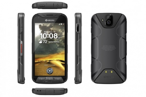 Анонс на защитения смартфон Kyocera DuraForce Pro, оборудван с екшън-камера