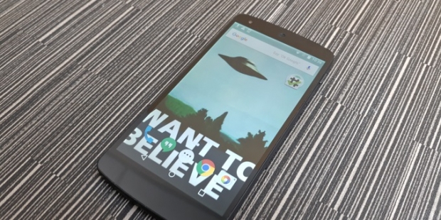 Мълдър и Скъли в новите серии на „Досиетата Х“ използват смартфони Nexus