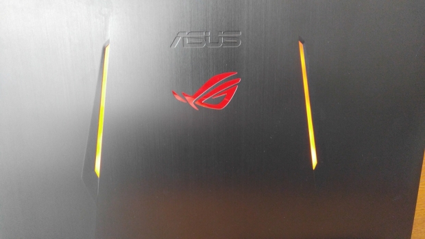 Ревю на ASUS ROG G752: най-мощния геймърски ноутбук