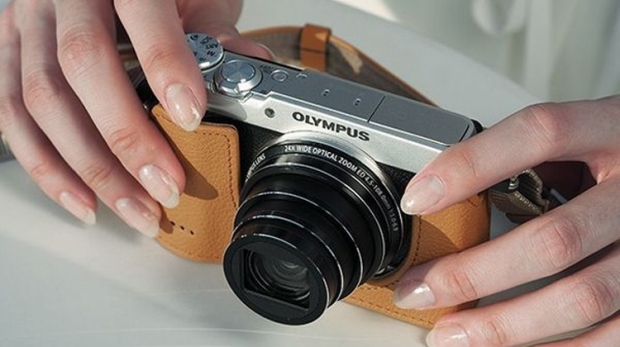 Olympus Stylus SH-3: компактен фотоапарат, който може да заснема 4К видео