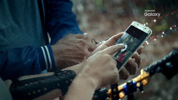 Промо видео намеква, че Samsung S7 edge ще е водоустойчив