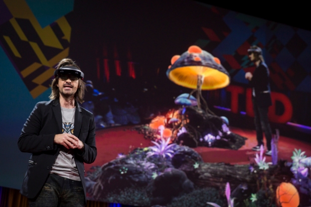 Хардуерът на HoloLens вече е готов за пазара