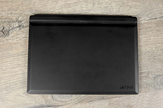 Ревю на Lenovo IdeaPad Miix 700 – по пътя към Surface Pro