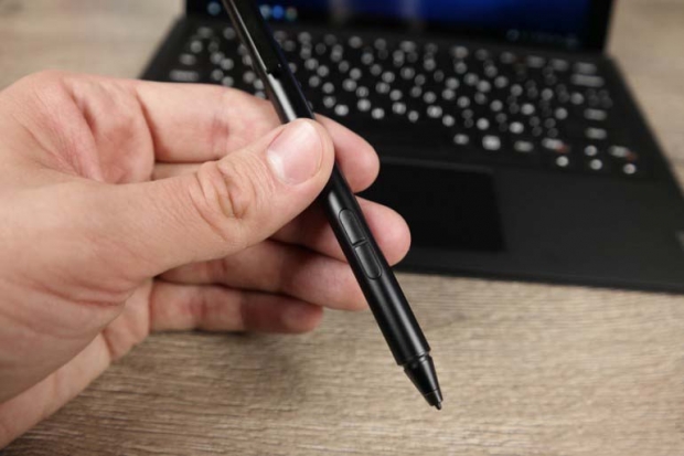 Ревю на Lenovo IdeaPad Miix 700 – по пътя към Surface Pro