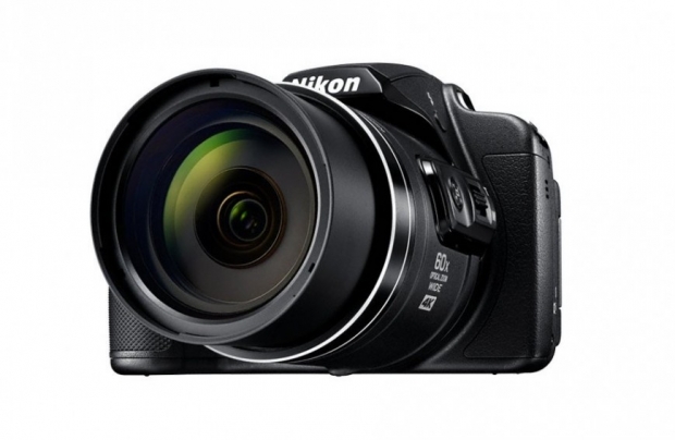 Анонс на фотоапарата Nikon Coolpix B700 с 60-кратно оптично увеличение