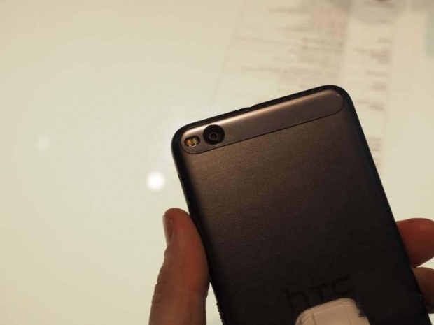 MWC 2016: HTC представи смартфона One X9 на базата на Helio X10
