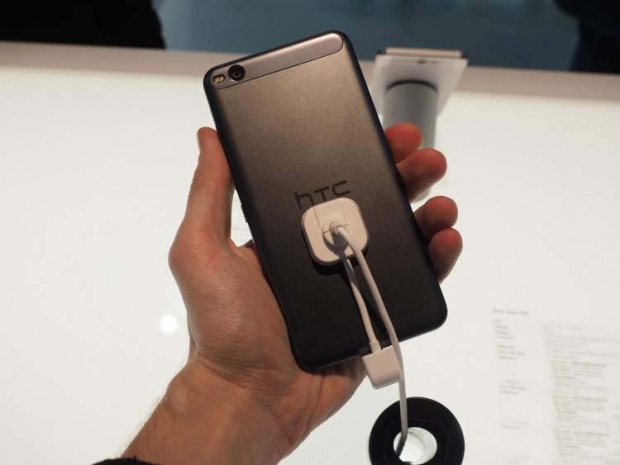 MWC 2016: HTC представи смартфона One X9 на базата на Helio X10