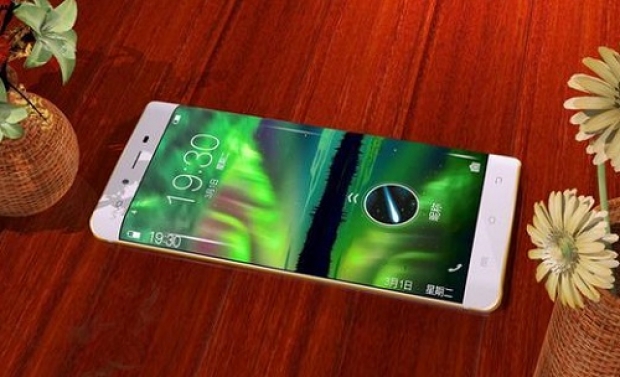 Тестове и първи рендери на vivo XPlay 5 – първият Android смартфон с 6 GB RAM