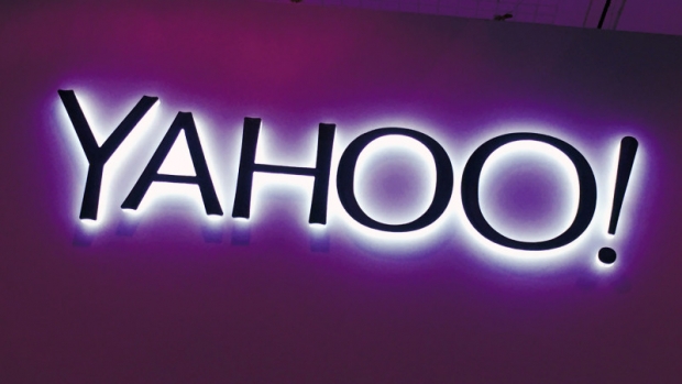 Съдят Yahoo за изпращането на половин милион спам SMS съобщения