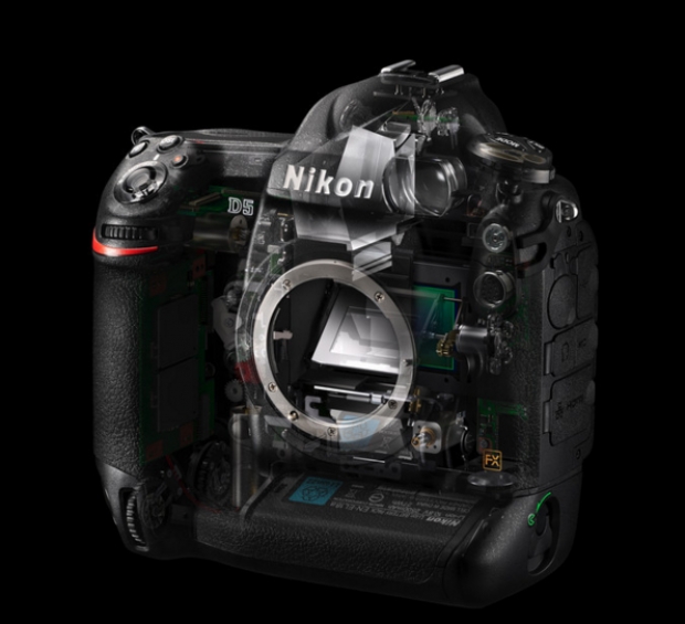 CES 2016: Nikon представи флагманския огледален фотоапарат D5 с невероятна чувствителност от 3 280 000 ISO единици