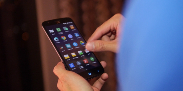 CES 2016: анонс на евтиния смартфон ZTE Grand X3 с USB Type-C порт