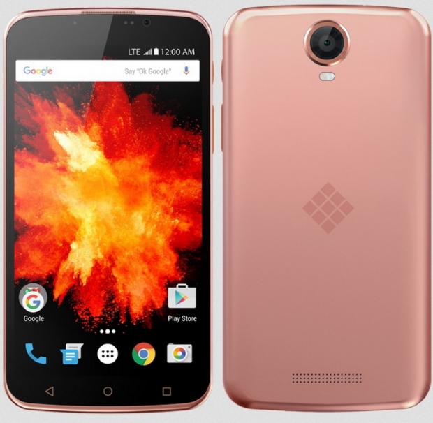 CES 2016: Polaroid показа смартфоните Power и Snap