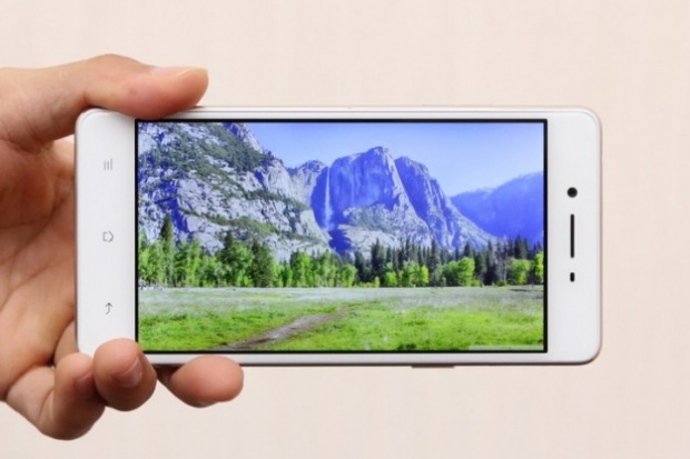 Анонс на смартфона Oppo F1 с 8-ядрен процесор и цена 0